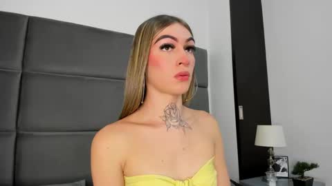 lizz_luna online show from September 29, 2:33 pm