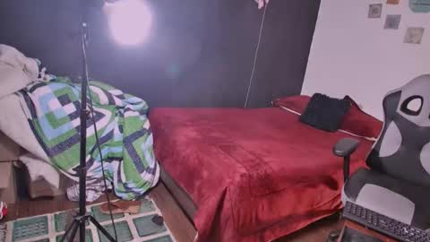lizz_milf online show from September 12, 7:03 pm
