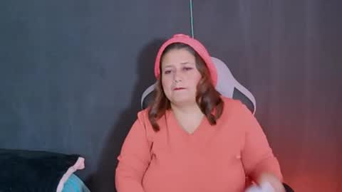 lizz_milf online show from September 23, 4:15 am