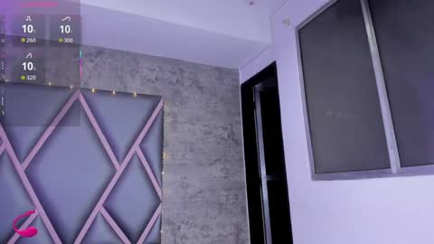 lizz online show from April 5, 8:11 am