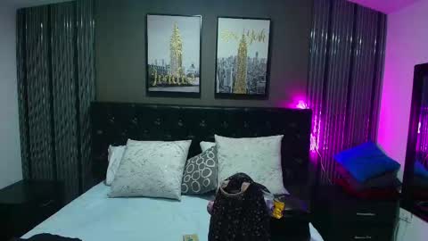 Lizz  online show from October 4, 11:52 am