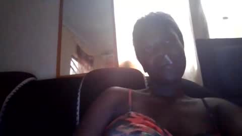 Snapshot of lizzie2020 chatting on May 21, 10:00 am lizzie2020 online show from May 21, 10:00 am