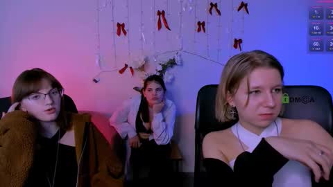 lizzie_boom online show from February 9, 8:35 pm