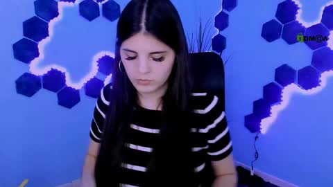 Snapshot of lizzie_boom chatting on April 7, 7:03 pm lizzie_boom online show from April 7, 7:03 pm