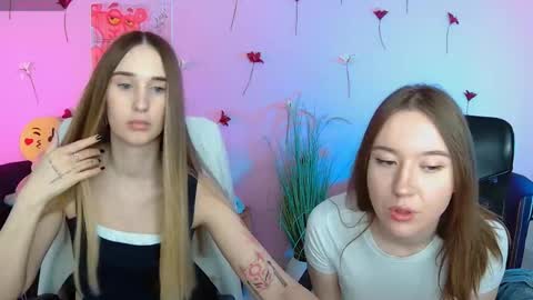 Snapshot of lizzie_boom chatting on May 5, 11:40 am lizzie_boom online show from May 5, 11:40 am