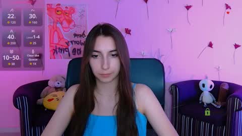 Snapshot of lizzie_boom chatting on May 20, 9:15 am lizzie_boom online show from May 20, 9:15 am
