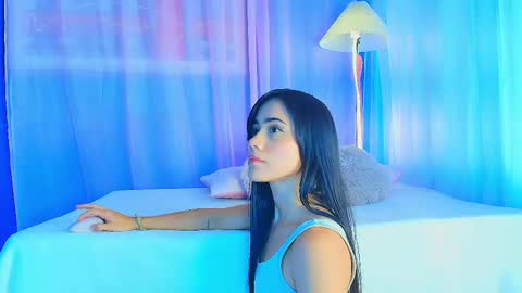 lizzy_kane online show from May 9, 8:25 pm
