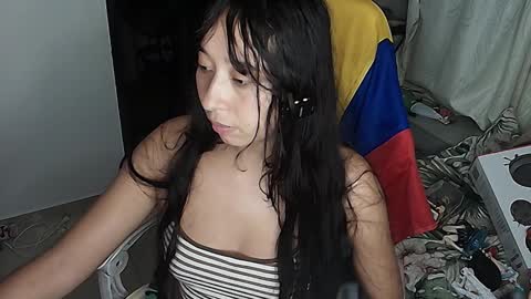 lizzy online show from February 3, 4:43 am