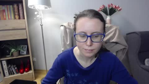 Snapshot of lizzy_sparkle chatting on March 2, 7:15 am Lizzy online show from March 2, 7:15 am