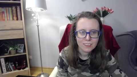 Snapshot of lizzy_sparkle chatting on March 5, 6:09 am Lizzy online show from March 5, 6:09 am