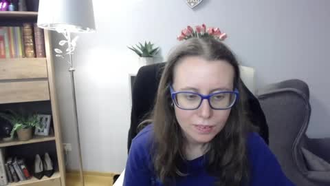 Snapshot of lizzy_sparkle chatting on March 27, 5:57 am Lizzy online show from March 27, 5:57 am