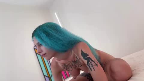 Snapshot of lizzy_trix chatting on August 5, 7:06 pm Lizzy Trix online show from August 5, 7:06 pm