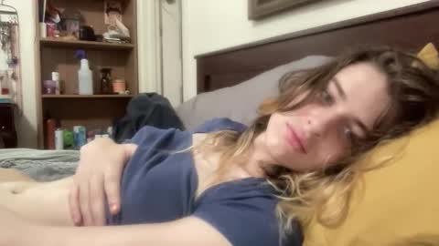 Snapshot of lizzylonestar chatting on June 3, 10:04 pm lizzylonestar online show from June 3, 10:04 pm