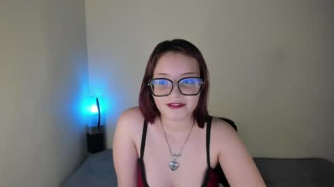 Lizzy online show from June 7, 3:27 pm