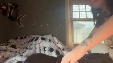 lizzybunny online show from February 3, 2:02 pm