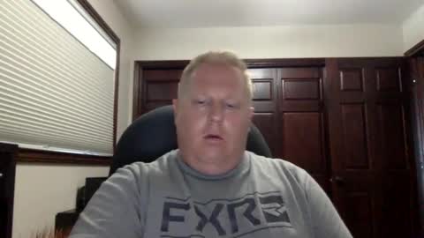 lkn4fun32 online show from March 19, 10:47 pm