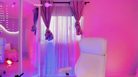 Snapshot of lm_kloeeh chatting on February 15, 11:14 pm Kloe see you 28-11  to celebrate my birthday online show from February 15, 11:14 pm