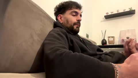 lnnc5 online show from December 16, 2:22 pm