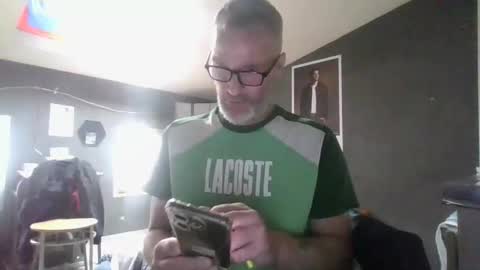 Snapshot of lo5579ic chatting on April 3, 11:41 am lo5579ic online show from April 3, 11:41 am