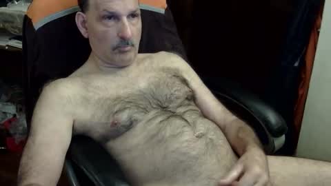 Snapshot of loades182025 chatting on October 25, 4:53 am loades182025 online show from October 25, 4:53 am