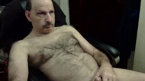 loades182025 online show from December 21, 8:32 am