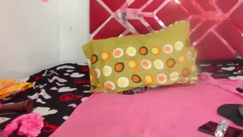 Snapshot of loaisisadaams chatting on March 12, 5:46 am loaisisAdamss online show from March 12, 5:46 am