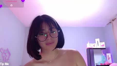 Snapshot of loaluxury chatting on February 10, 1:35 am Pamela online show from February 10, 1:35 am