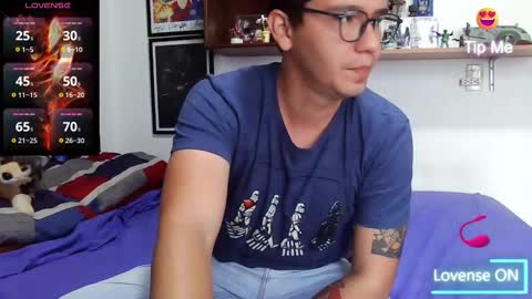 Lobo online show from September 27, 4:01 pm