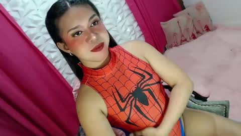 Snapshot of lobotara69 chatting on January 11, 11:02 pm Thea online show from January 11, 11:02 pm