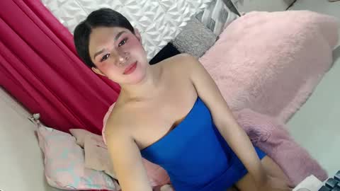 Snapshot of lobotara69 chatting on March 12, 5:57 am Thea online show from March 12, 5:57 am