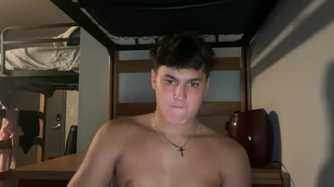 lochlanplayzz online show from February 16, 7:26 am