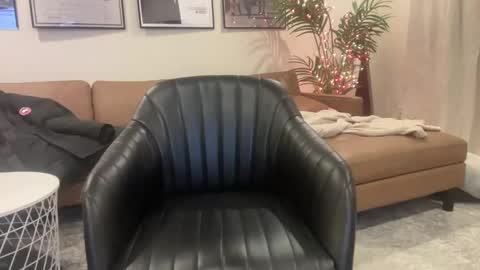lockdownlove online show from January 14, 8:59 pm
