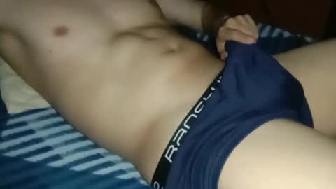 loco_boy007 online show from September 13, 5:18 am