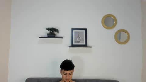 logan online show from May 14, 4:08 am