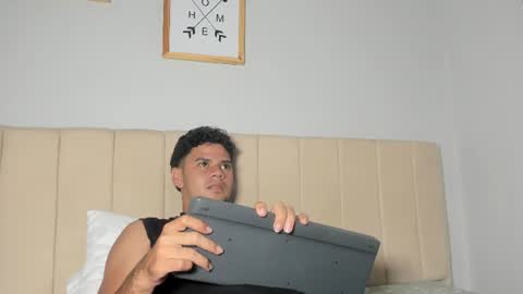 logan online show from June 30, 3:29 am