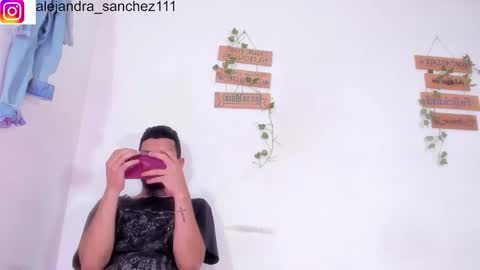 Snapshot of logan_cathateja999 chatting on March 22, 6:44 pm logan_cathateja999 online show from March 22, 6:44 pm