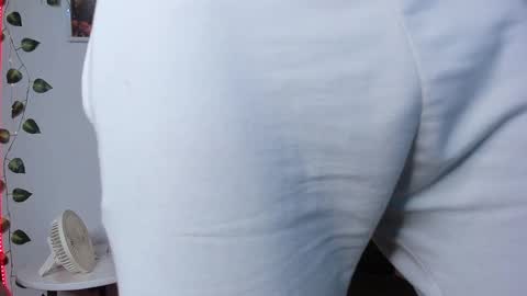 LOGAN DRAKE online show from March 2, 3:45 am