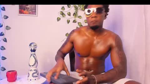 LOGAN DRAKE online show from March 7, 7:52 am