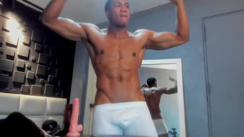 logan_varela online show from December 14, 1:38 pm