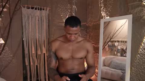 Snapshot of logan_varela chatting on September 20, 10:49 am logan_varela online show from September 20, 10:49 am