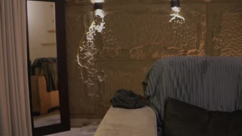 Snapshot of logan_varela chatting on October 9, 9:18 am logan_varela online show from October 9, 9:18 am