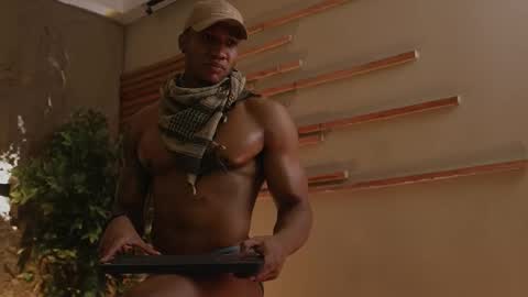 Snapshot of logan_varela chatting on November 7, 1:33 pm logan_varela online show from November 7, 1:33 pm