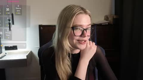 Snapshot of logandrive chatting on May 4, 3:19 pm Logan and Katana online show from May 4, 3:19 pm