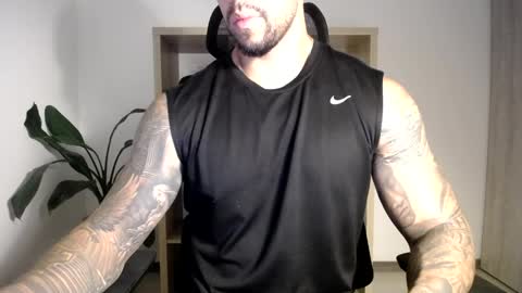 Logan Wolfp online show from May 19, 2:40 am