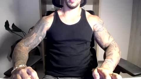 Logan Wolfp online show from June 28, 4:18 am
