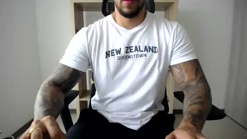 Logan Wolfp online show from July 27, 6:37 pm