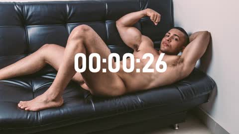Snapshot of loganmartinx chatting on March 29, 11:05 pm loganmartinx online show from March 29, 11:05 pm