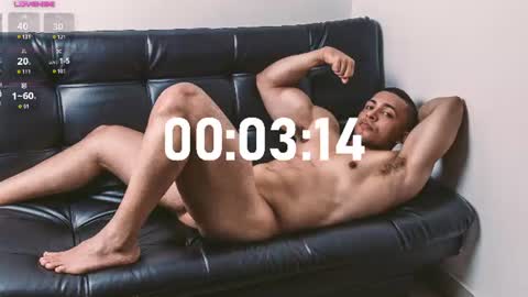 loganmartinx online show from June 15, 11:07 pm
