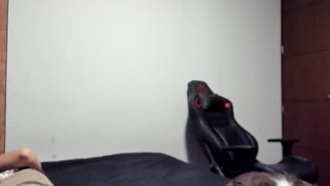 Logan online show from November 10, 8:57 am