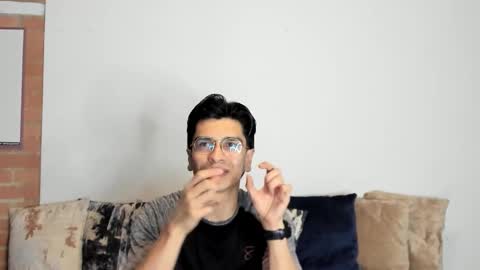 Logan online show from February 11, 8:19 am